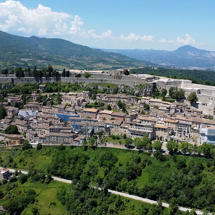 Civitella-del-tronto-mobile