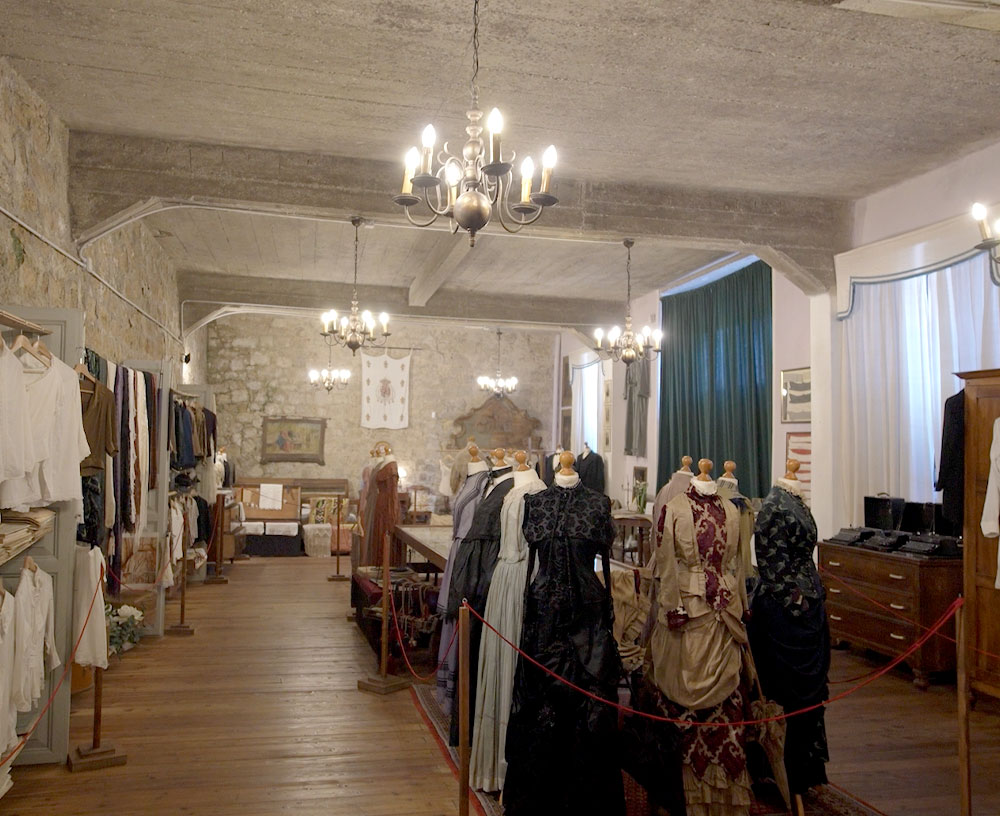 Museo “Nina” - Arti figurative Tessili